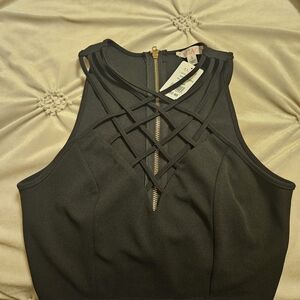 a'gaci Black Sleeveless Crop Top with Lattice Detail